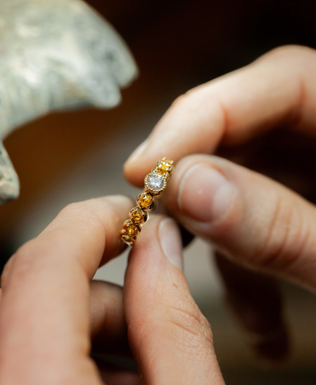 Atelier Lorea, bijoux en or 18 carats fabriqués à Bayonne