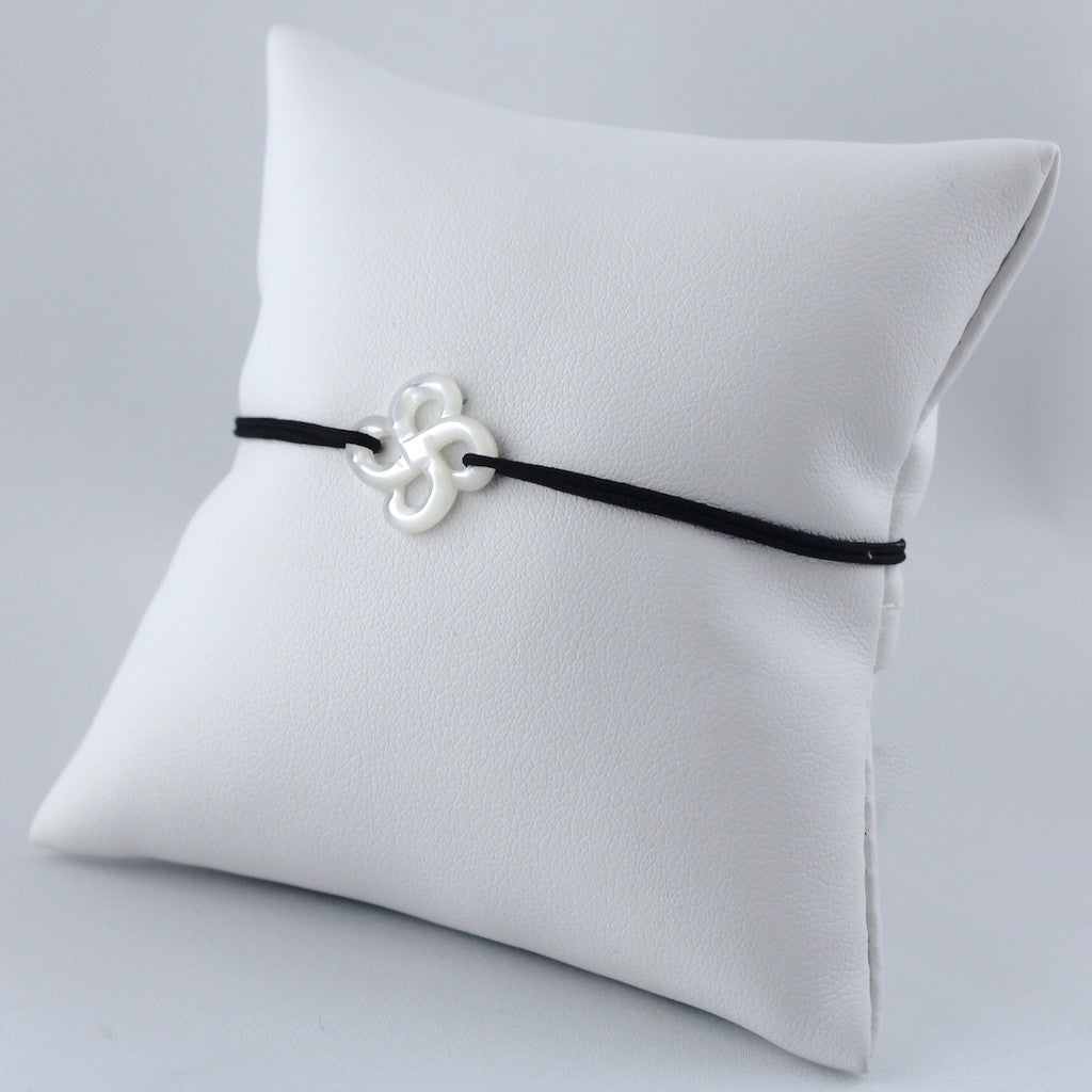Bracelet Ilargia Nacre Blanche sur Cordon