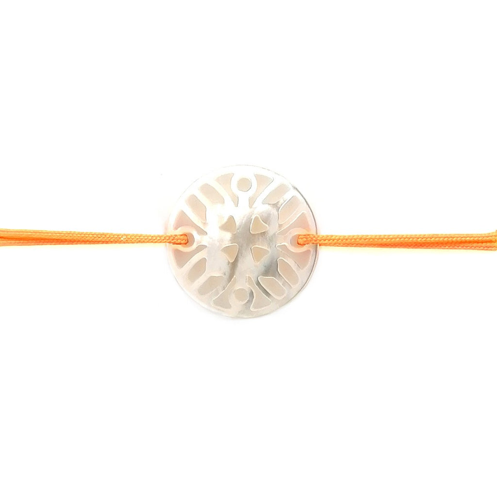 Bracelet Ilargia Stèle Nacre blanche sur Cordon