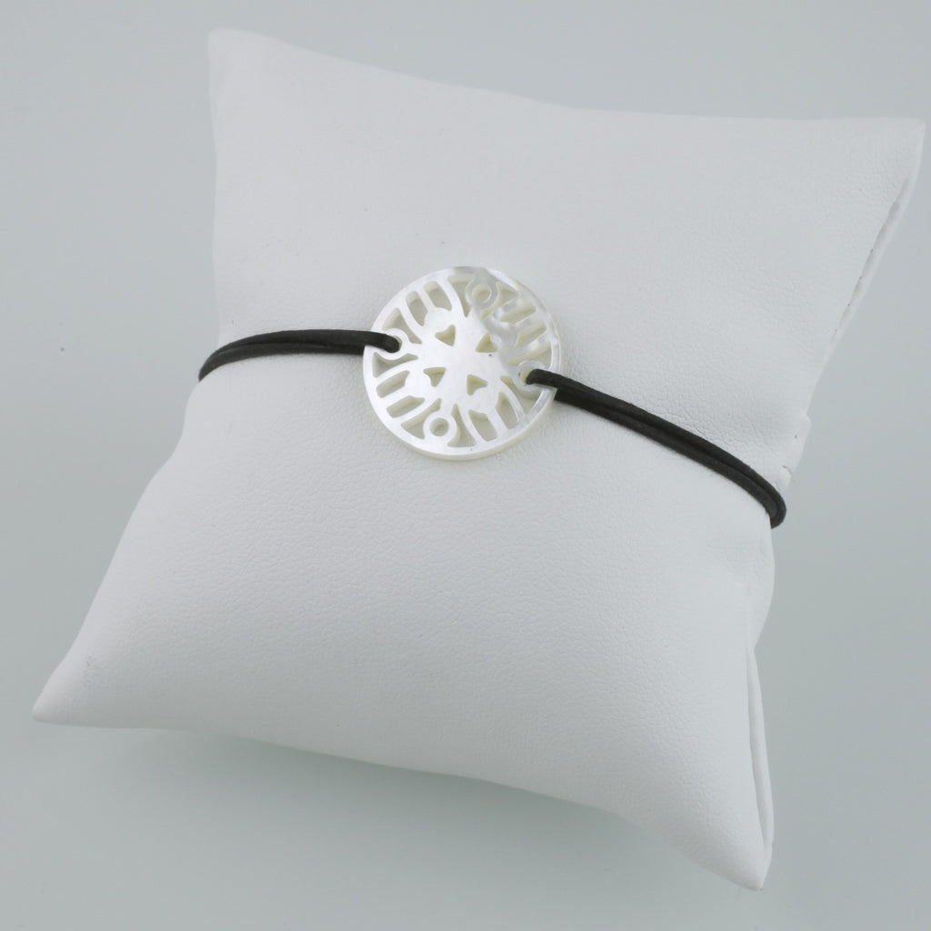Bracelet Ilargia Stèle Nacre blanche sur Cordon