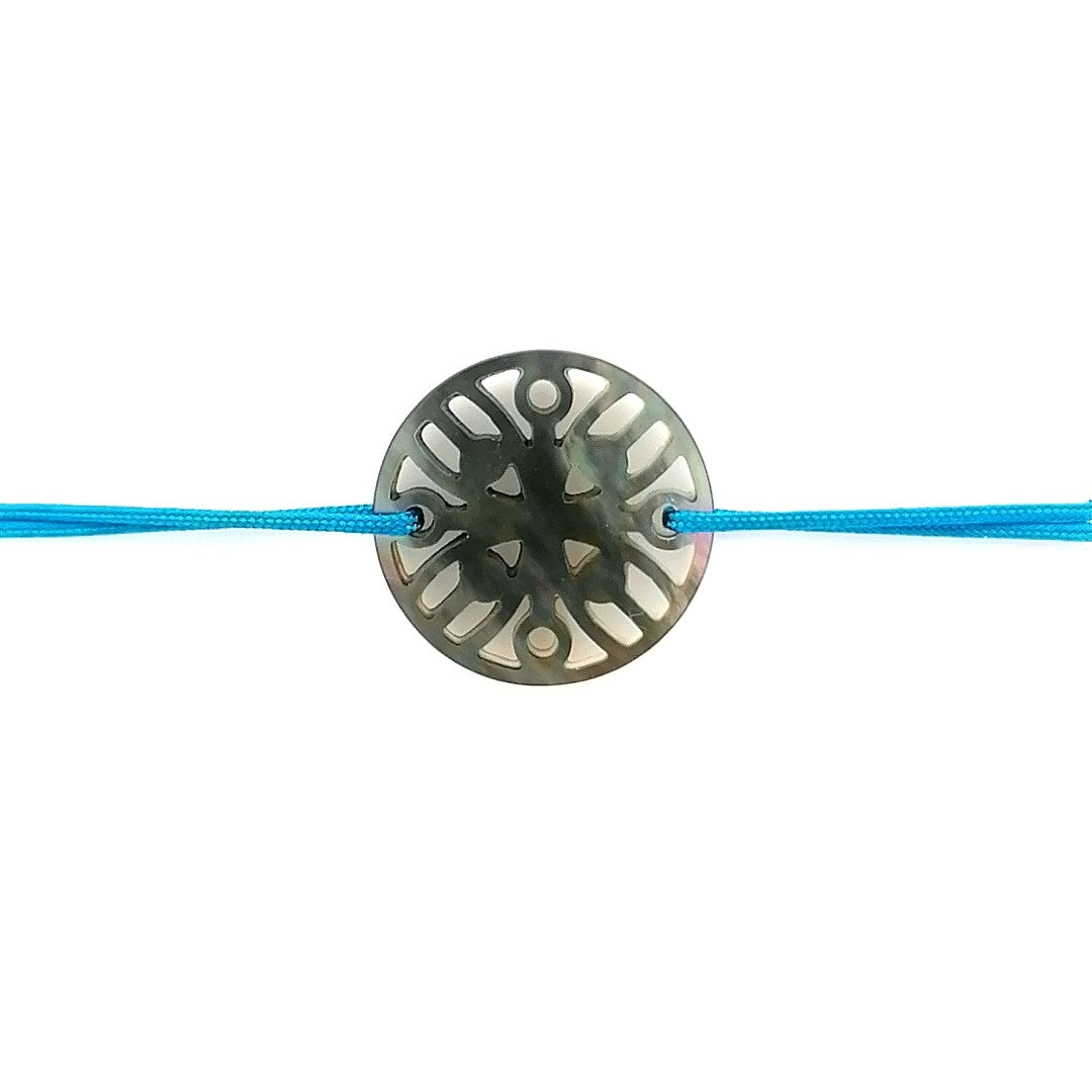 Bracelet Ilargia Stèle Nacre grise sur Cordon