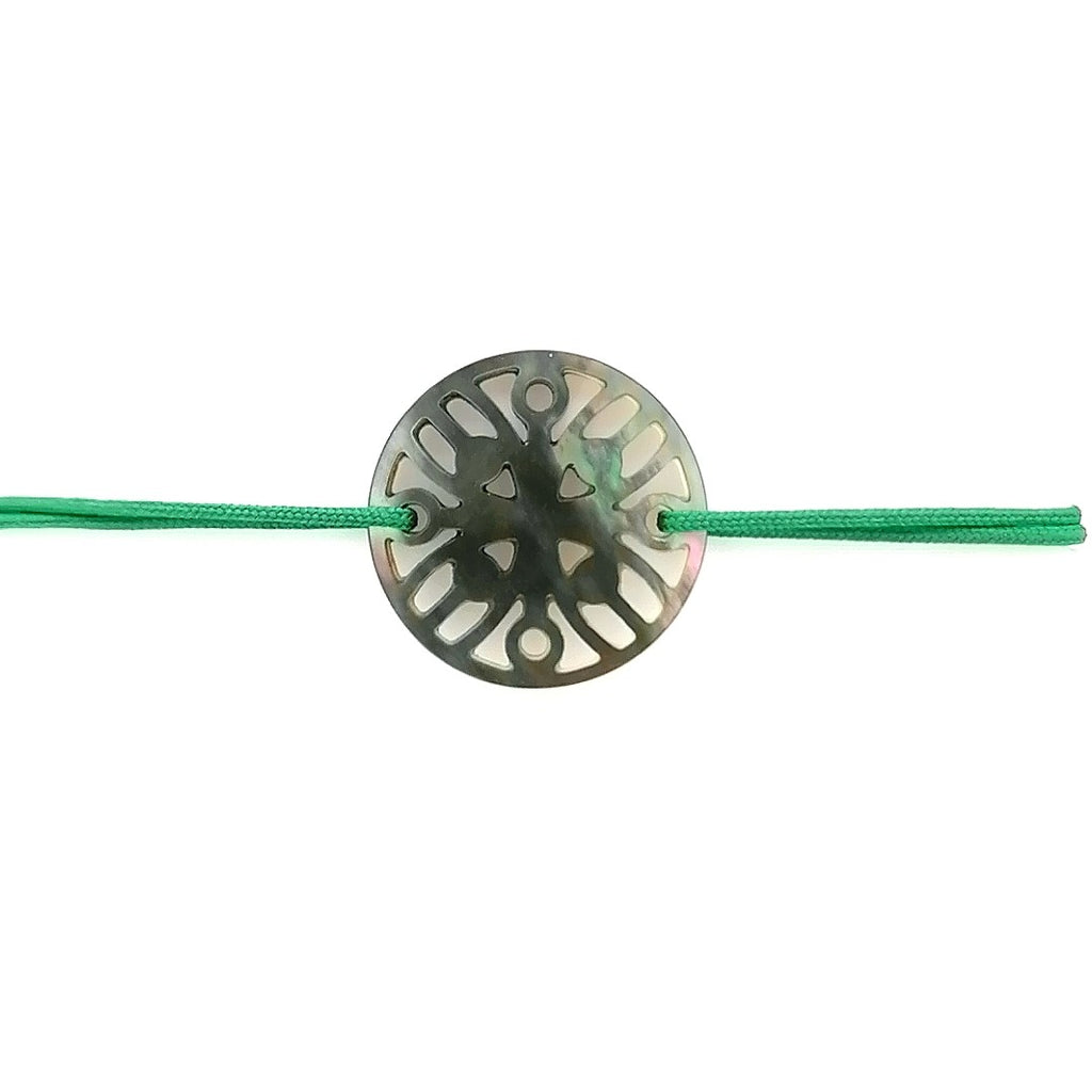 Bracelet Ilargia Stèle Nacre grise sur Cordon