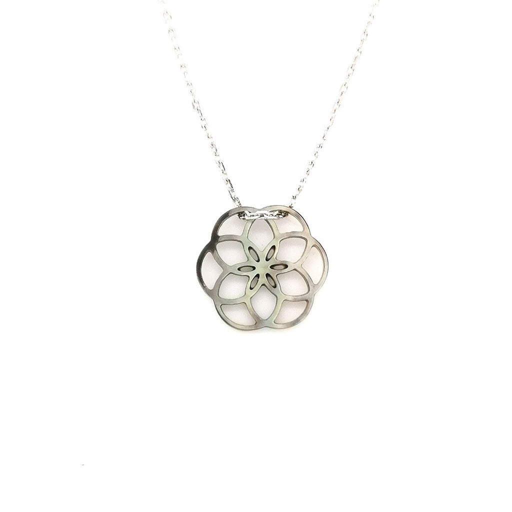 Collier Ilargia Argent Nacre Grise Stèle de Xabier