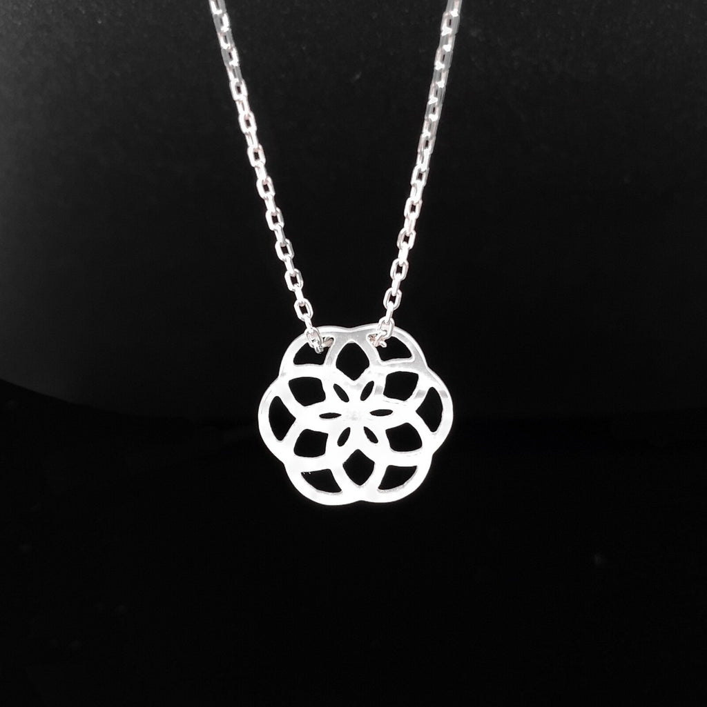 Collier Ilargia Argent Nacre Blanche Stèle de Xabier