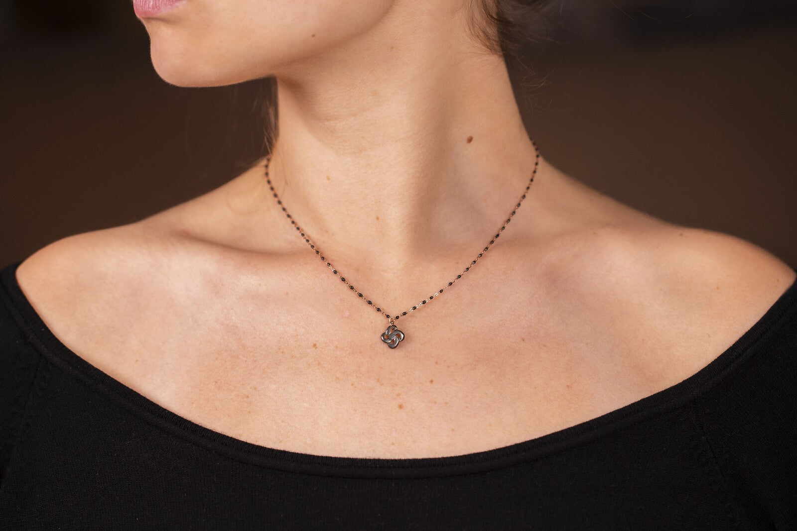 Collier Izarra Argent Plaqué Or Jaune Nacre Grise Laque Noire